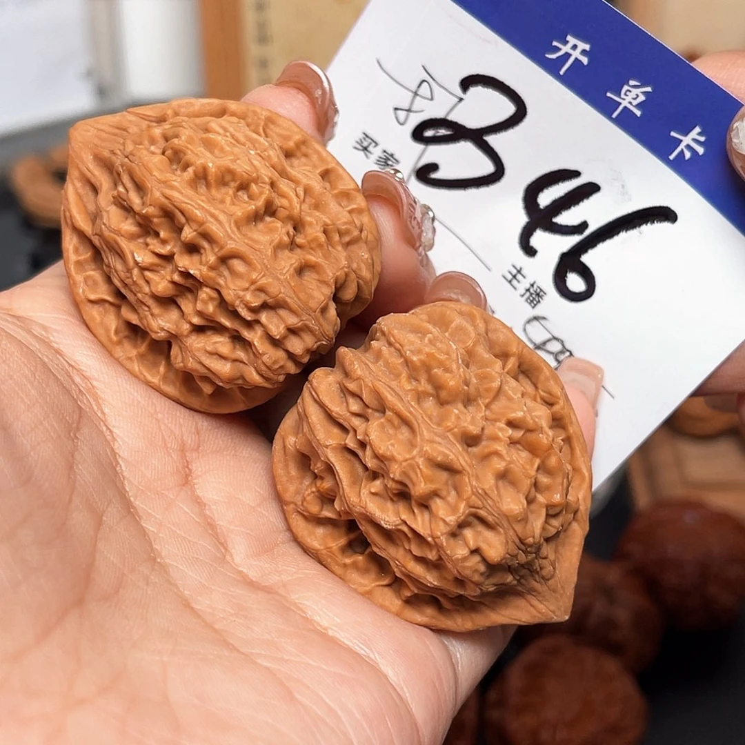 吊坠桃核鸡心37+尺寸y