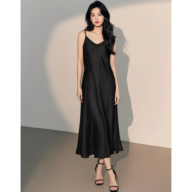 【专享】2025春仿吊带连衣裙25021030