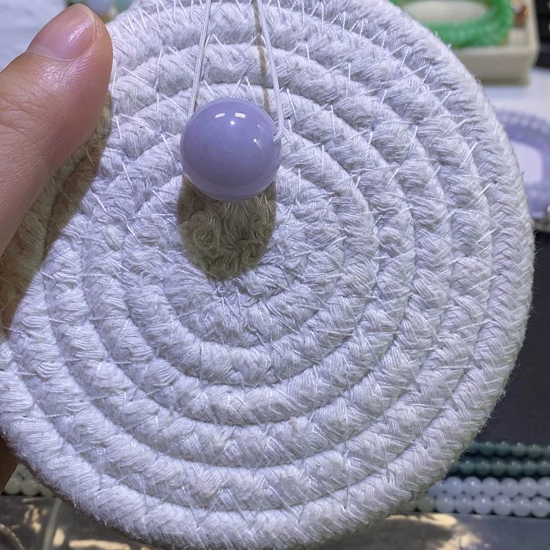 翡翠未镶嵌吊坠(不含链)大粉珠