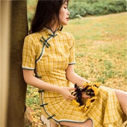 黄色格子长款旗袍女短袖修身显瘦民国风文艺清新开叉复古连衣裙女