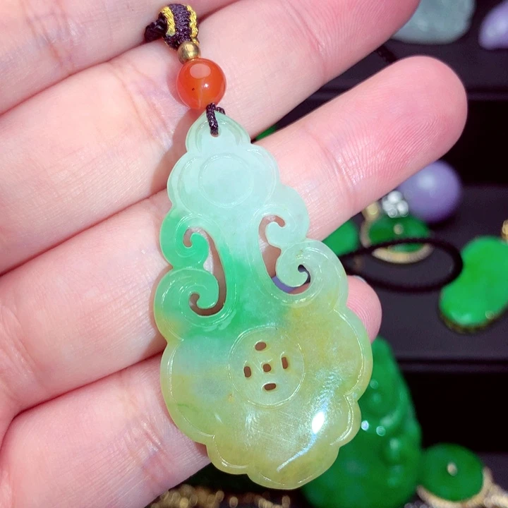 翡翠未镶嵌吊坠(不含链)吊坠