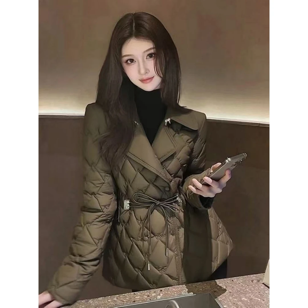 超好看绿色棉服外套2025冬季新款洋气独特别致高级感加厚收腰上衣