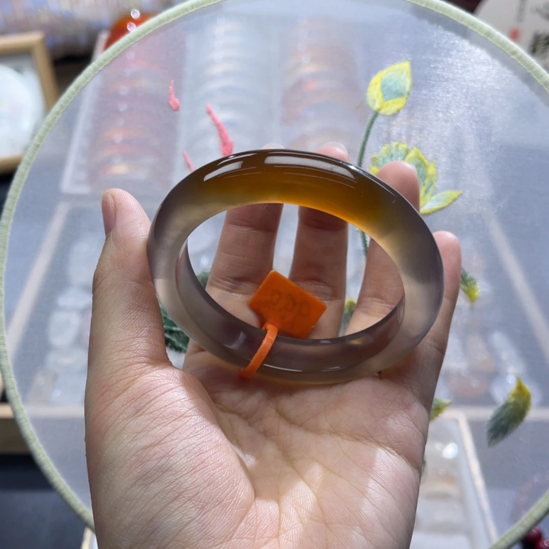 玛瑙/玉髓未镶嵌手镯