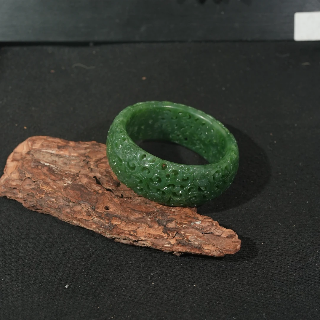 12.9香港王老板-和田玉手镯6c491