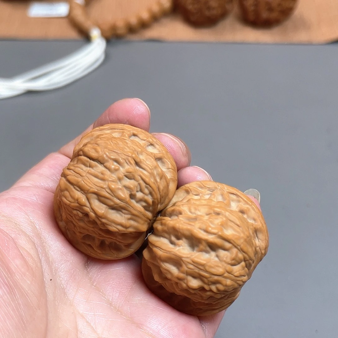 桃核把件40×40尺全品白茬山地磨盘XM1054