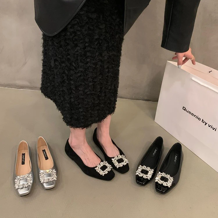 水钻单鞋女平替好物春秋季气质晚晚鞋子平底银色高级感方头水钻鞋