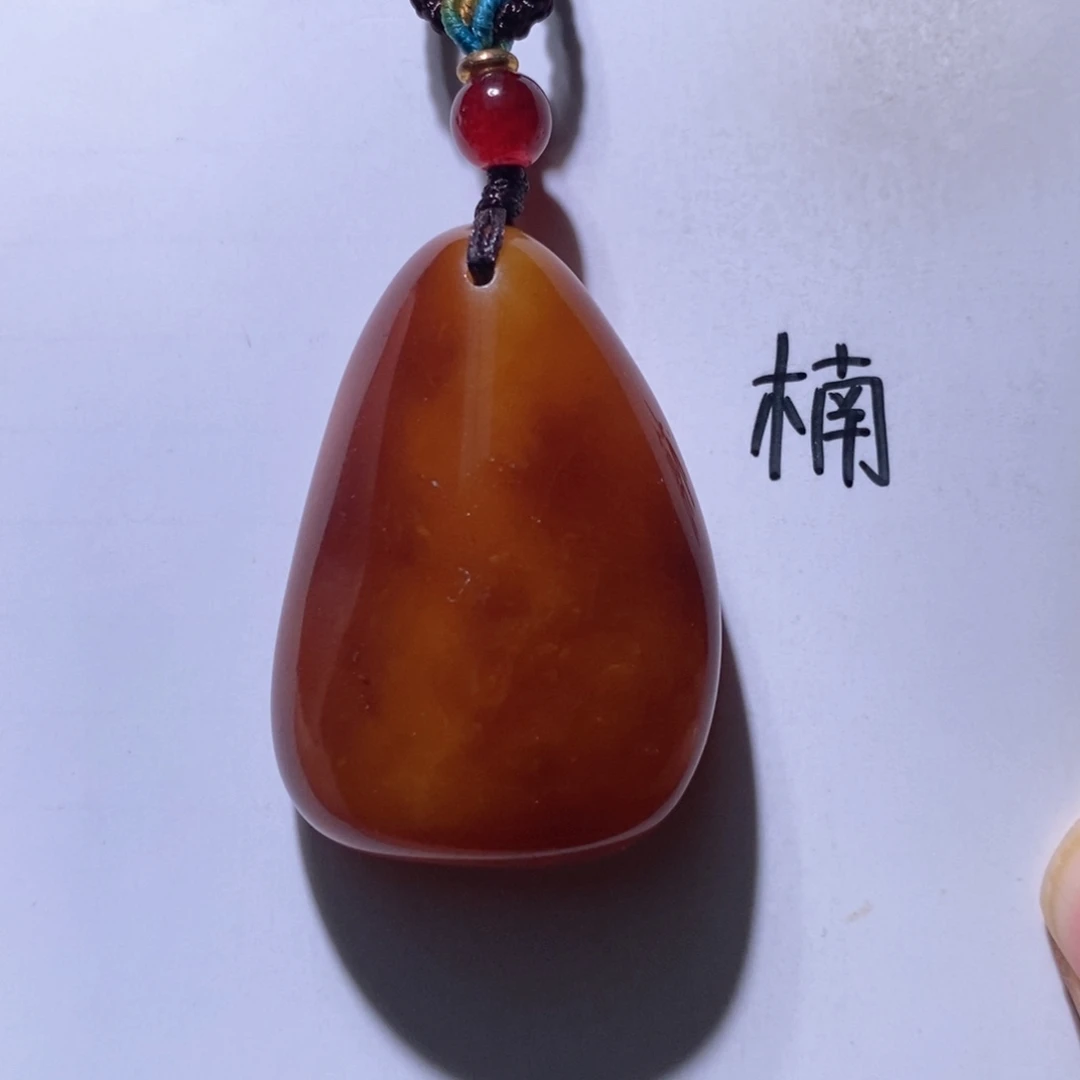 未镶嵌琥珀珠宝奇石虫*