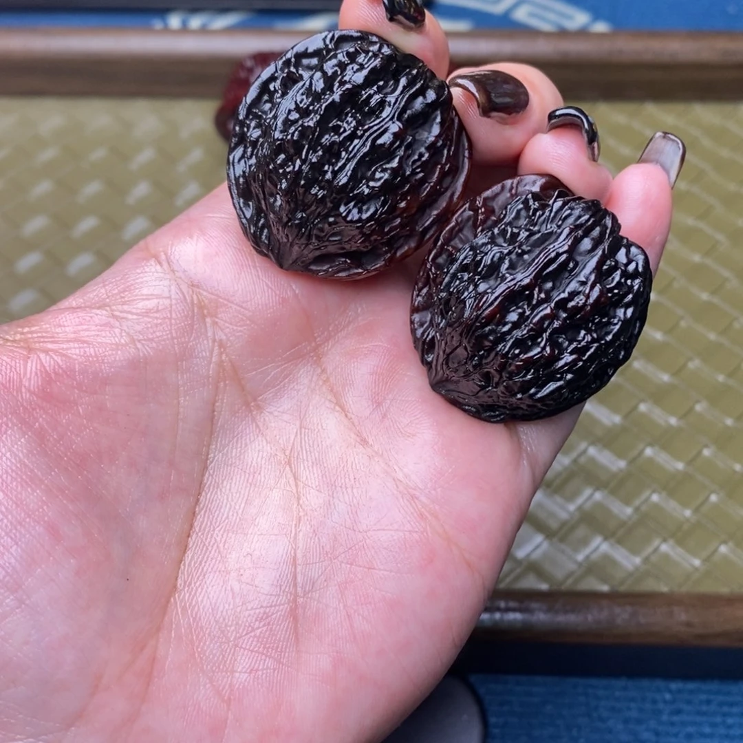 文玩核桃吊坠34绣球