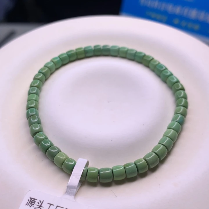 绿松石配饰未镶嵌是***0