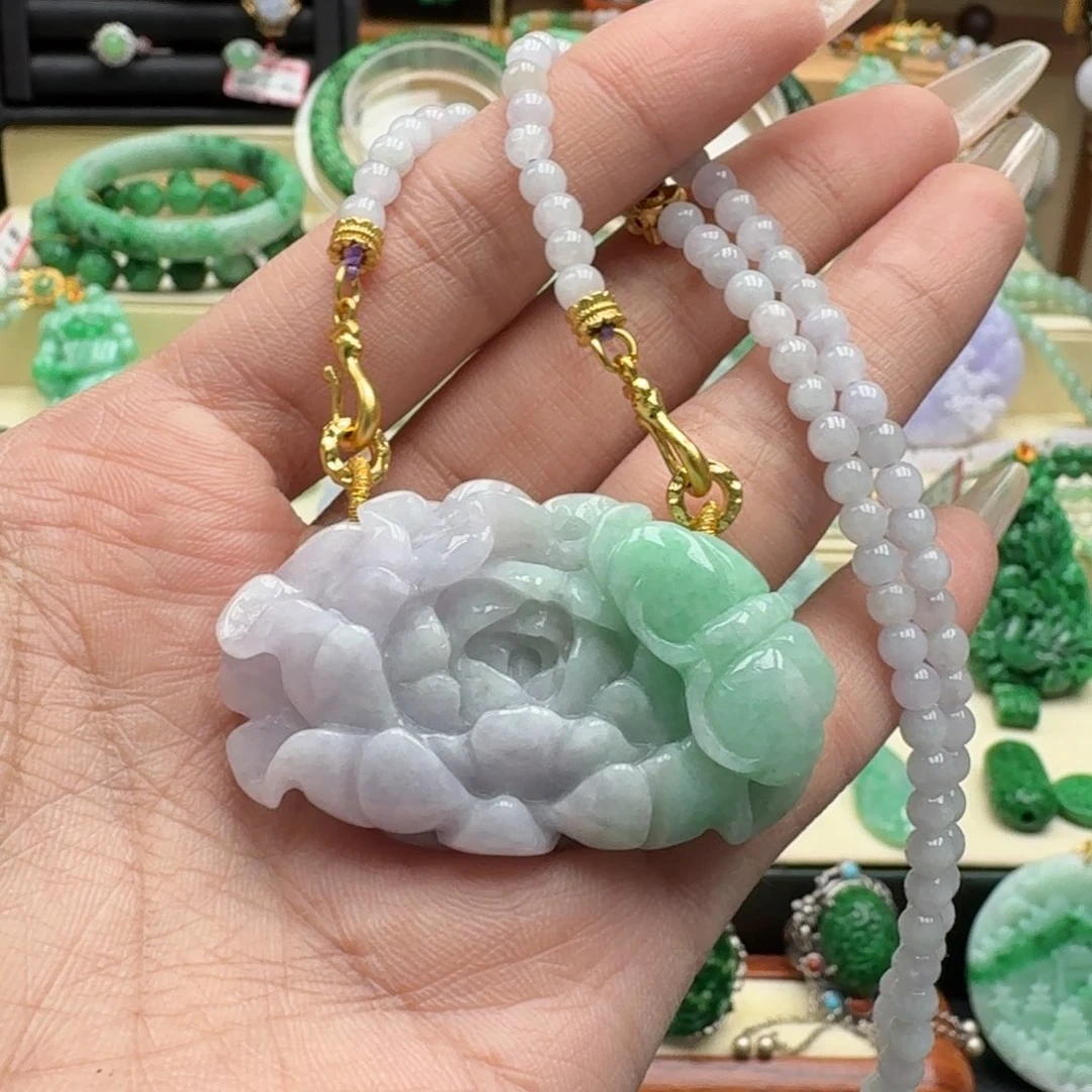 翡翠未镶嵌颈饰翡翠吊坠