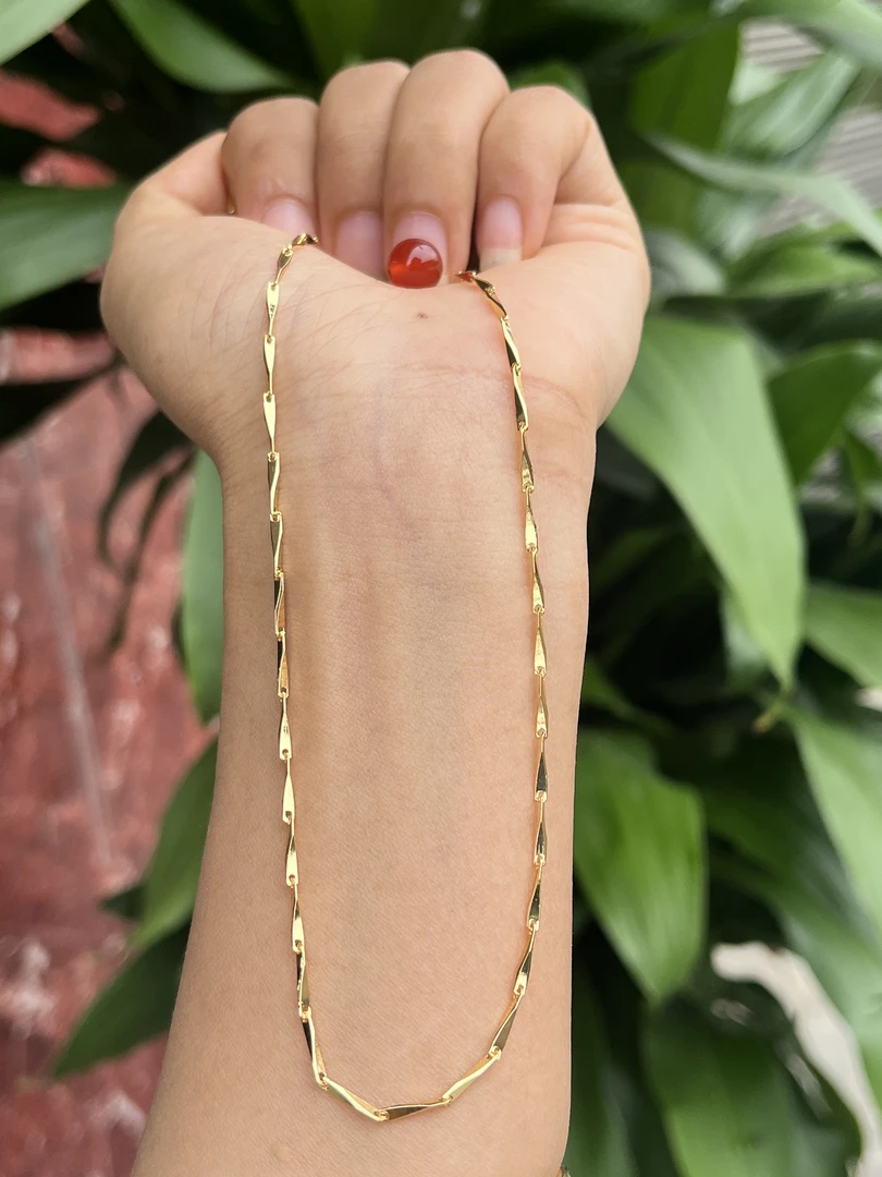 818 精工瓜子锁骨链