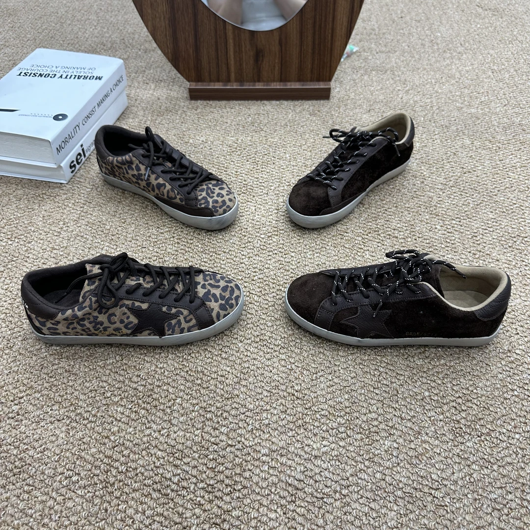 2025秋冬韩版东大门定制复古磨砂皮撞色豹纹脏脏底星星休闲德训鞋