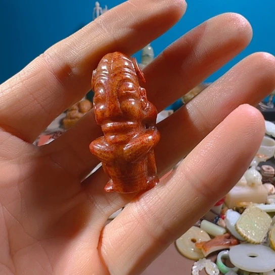 和田玉（糖玉）未镶嵌挂件广**山