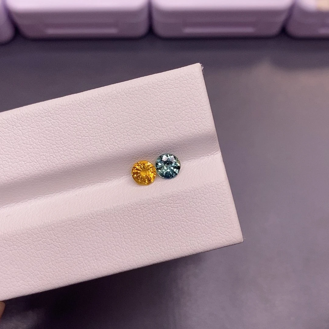 裸石蓝宝石0.38克拉➕0.44克拉