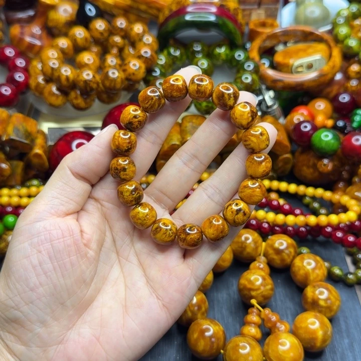 松木琥珀木文玩手串