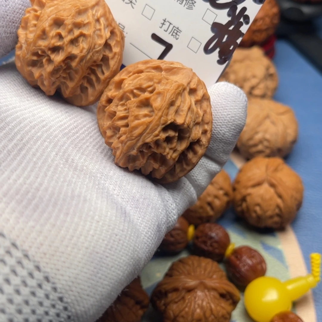 买***猫文玩核桃吊坠文玩核桃