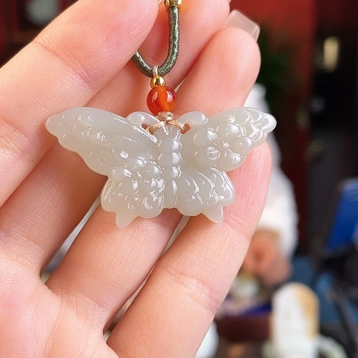 和田玉未镶嵌颈饰定制发货