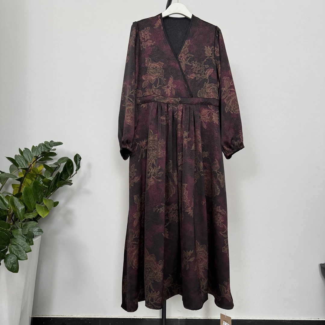 2537高品缎面连衣裙