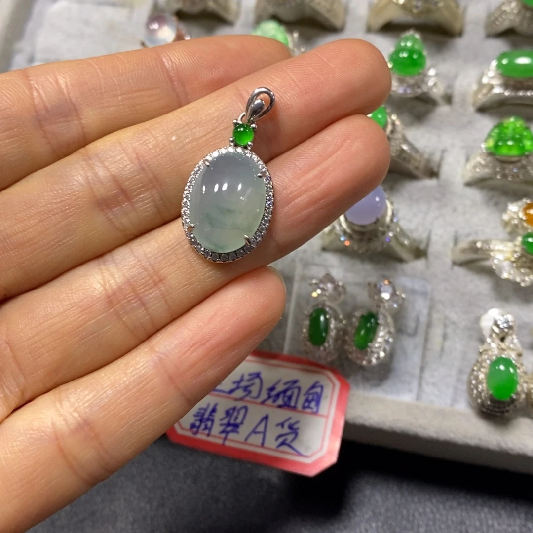 翡翠银S925镶嵌颈饰吊坠