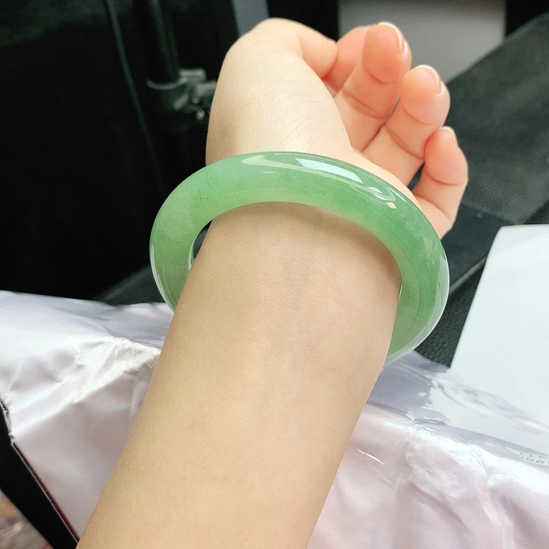 【闪购商品】翡翠手镯未镶嵌缅甸天然a货翡翠