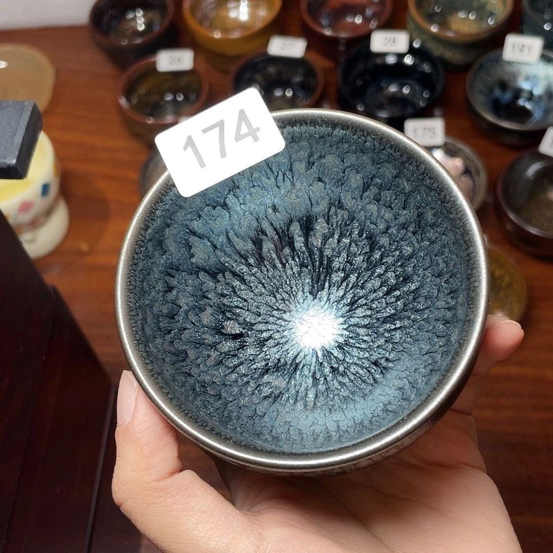 茶盏萱**糖2467543357654