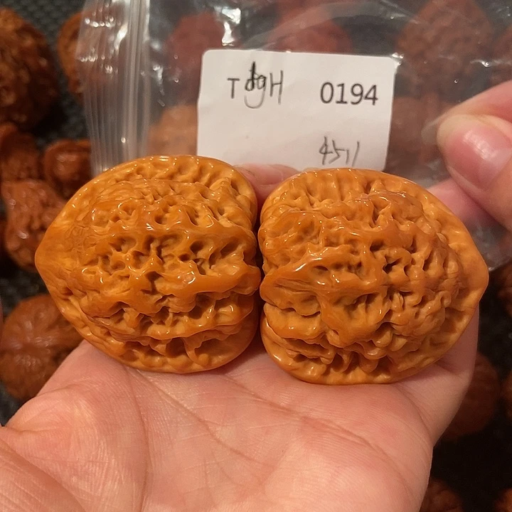 文玩核桃吊坠官帽45