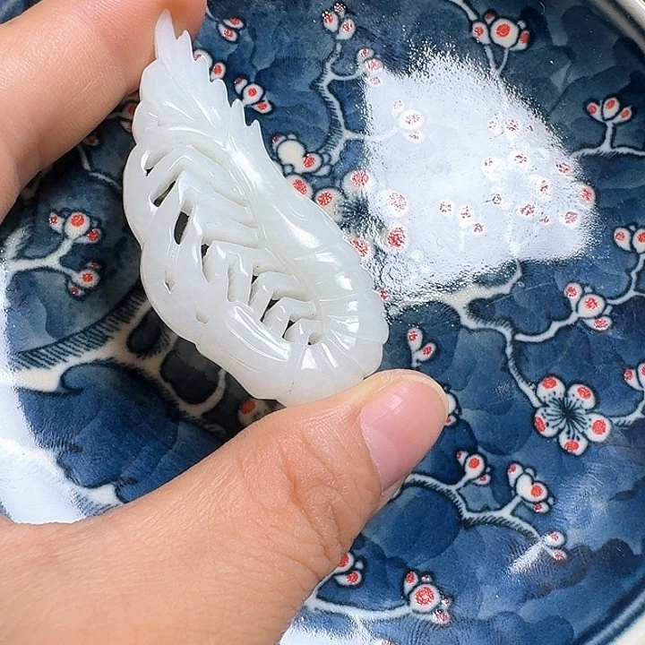 瓷片田*怡新号开播瓷盘一件