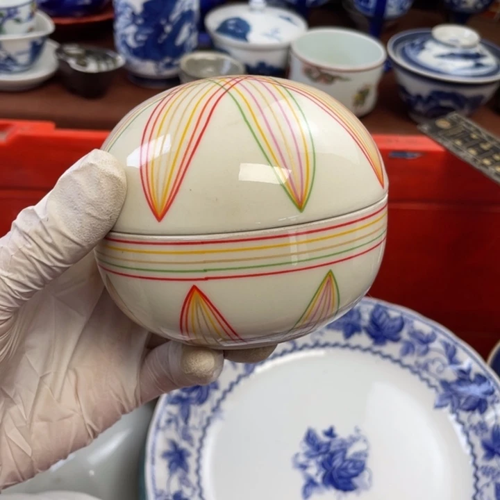 陶他家瓷器真美…开播了