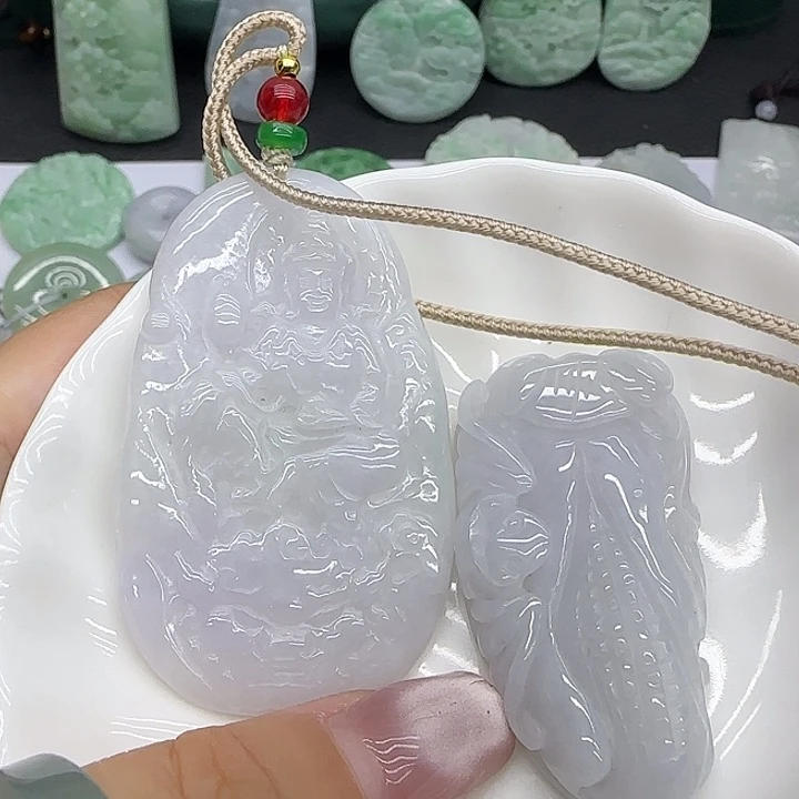 翡翠未镶嵌颈饰福利