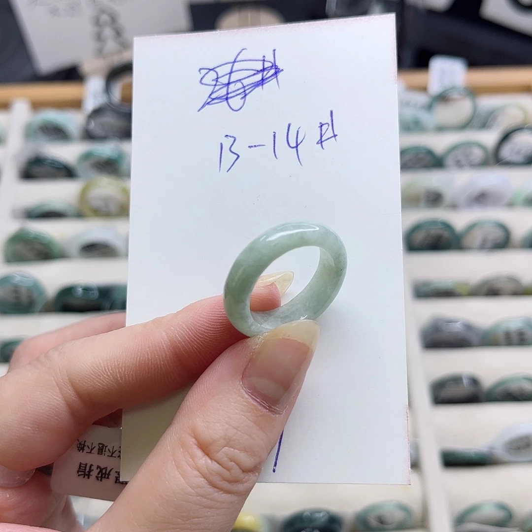翡翠戒指未镶嵌翡翠戒圈