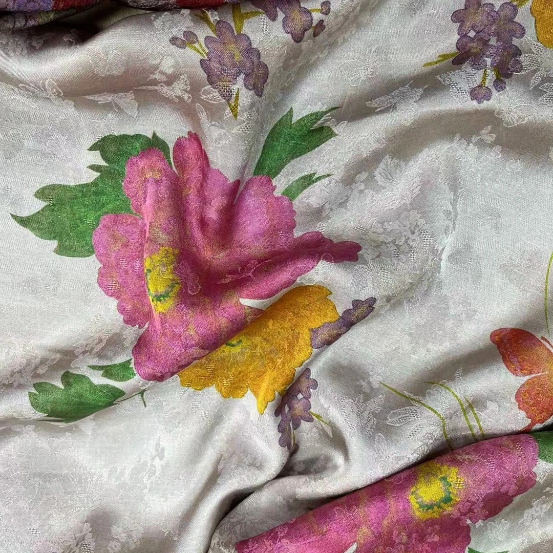【绒兰】重磅提花青云萝面料 324号 牡丹花开