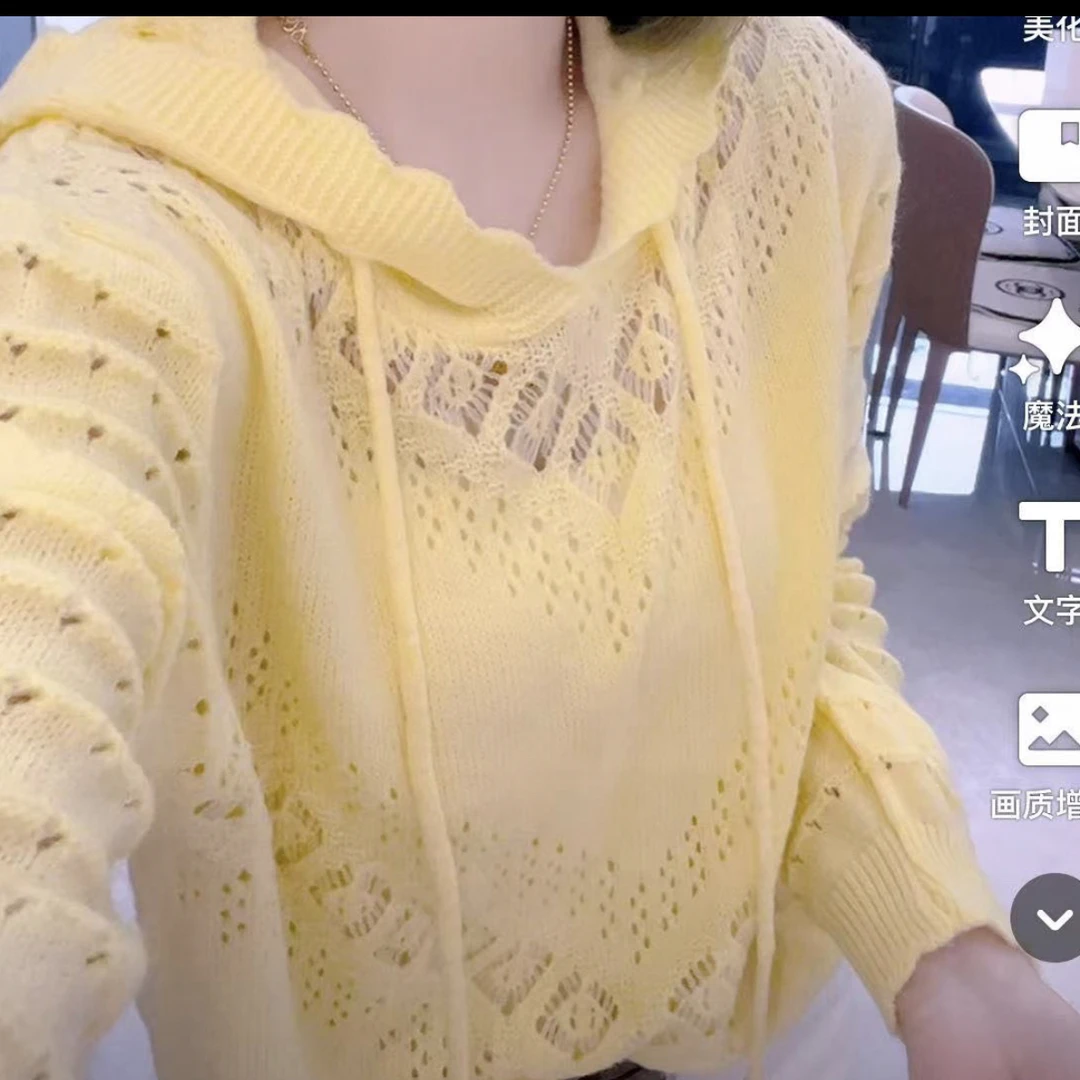 23连帽抽绳镂空上衣