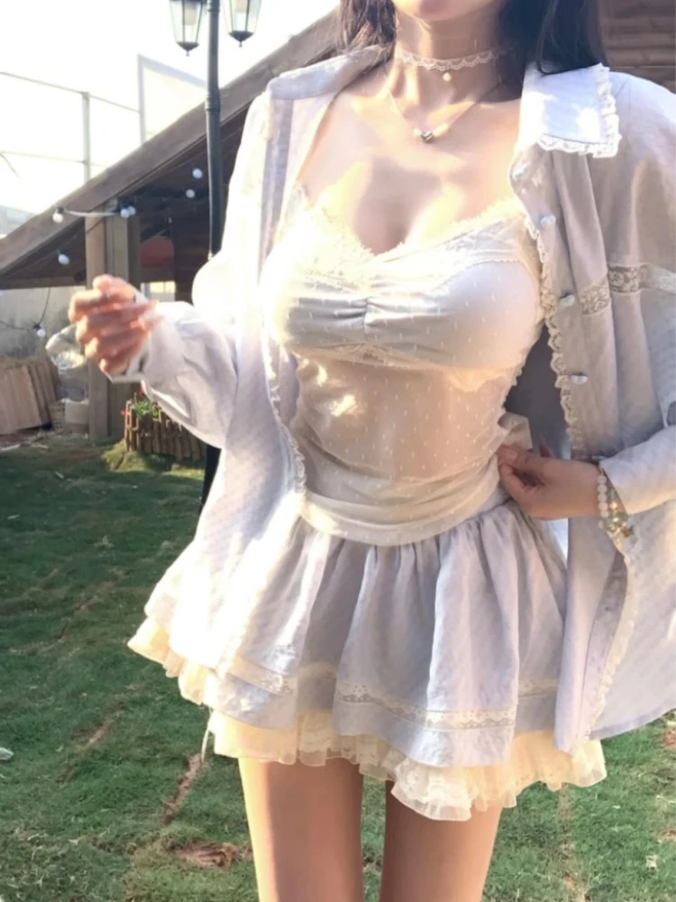 春季气质显瘦休闲小众宽松衬衫纯欲风性感镂空吊带背心短裙套装女