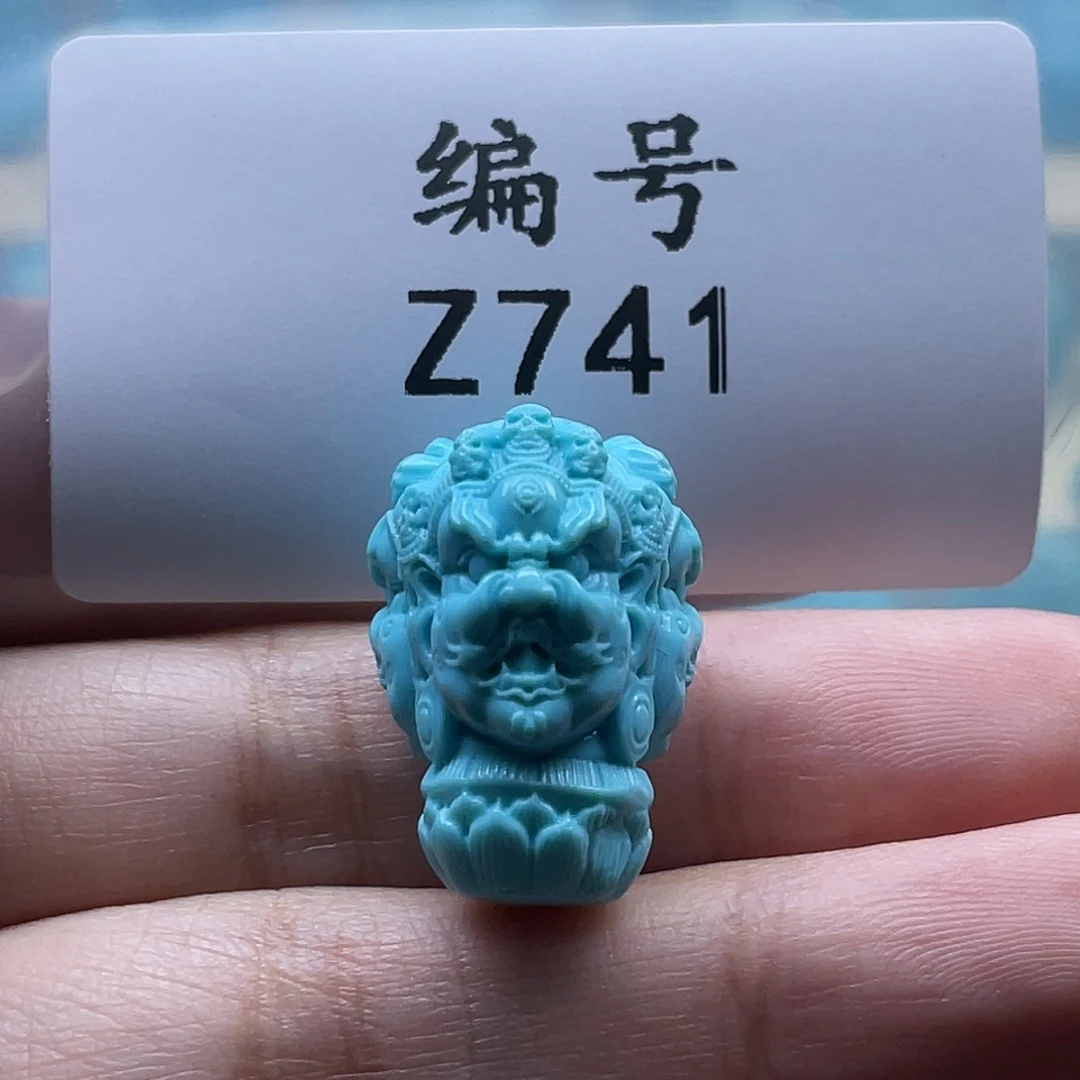 绿松石未镶嵌颈饰