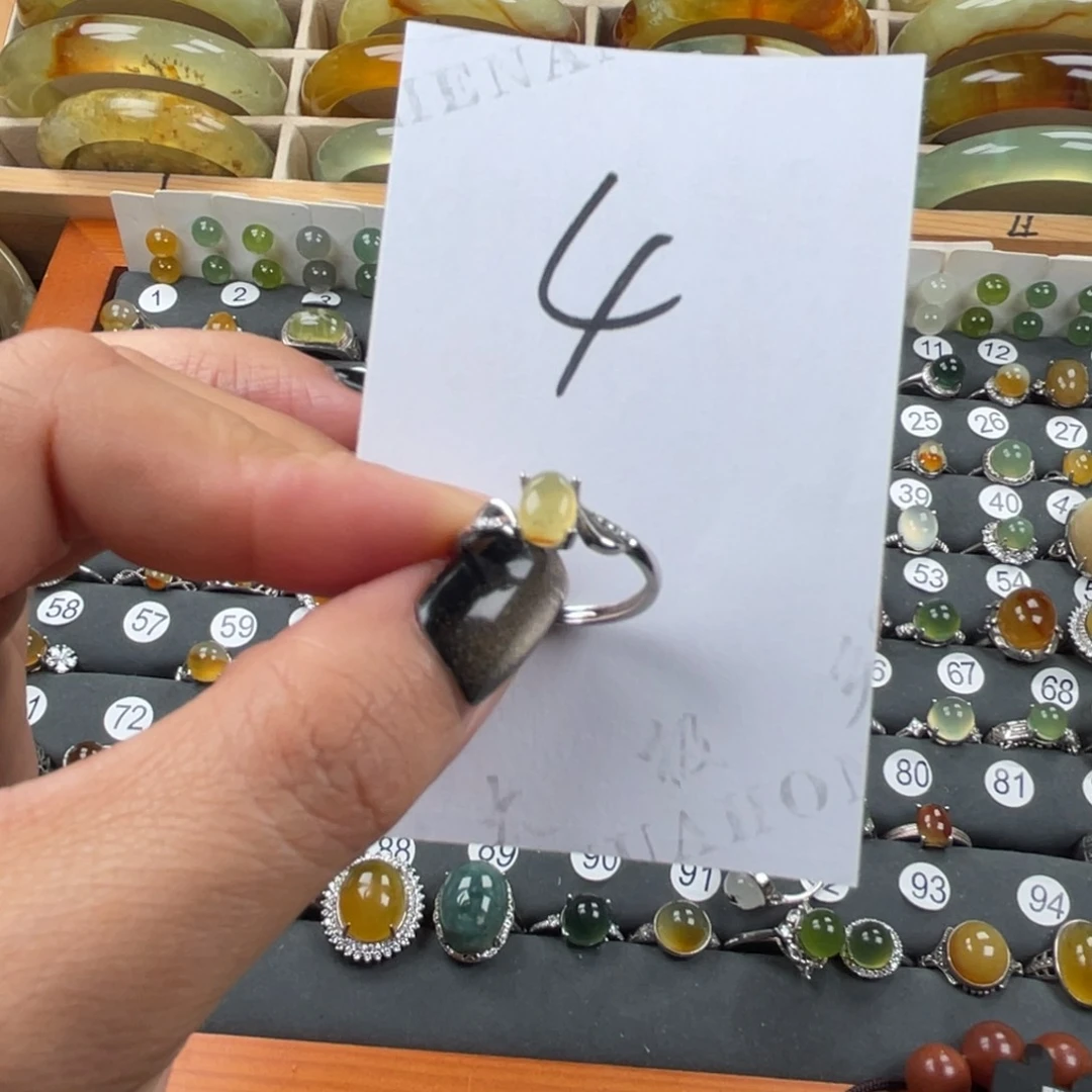 银S925镶嵌蛇纹石玉戒指