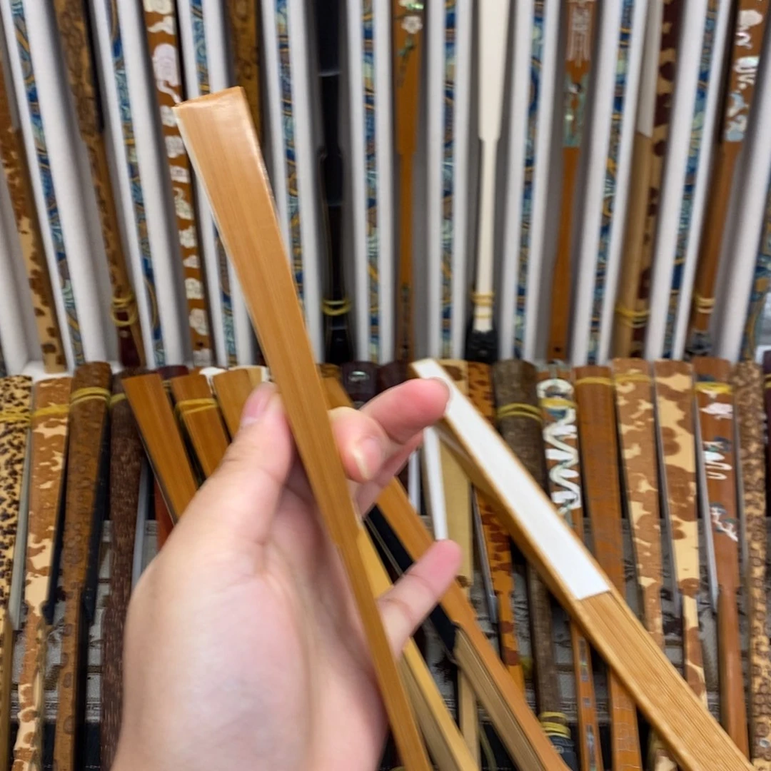 扇子正*啊路路路路路路路路路