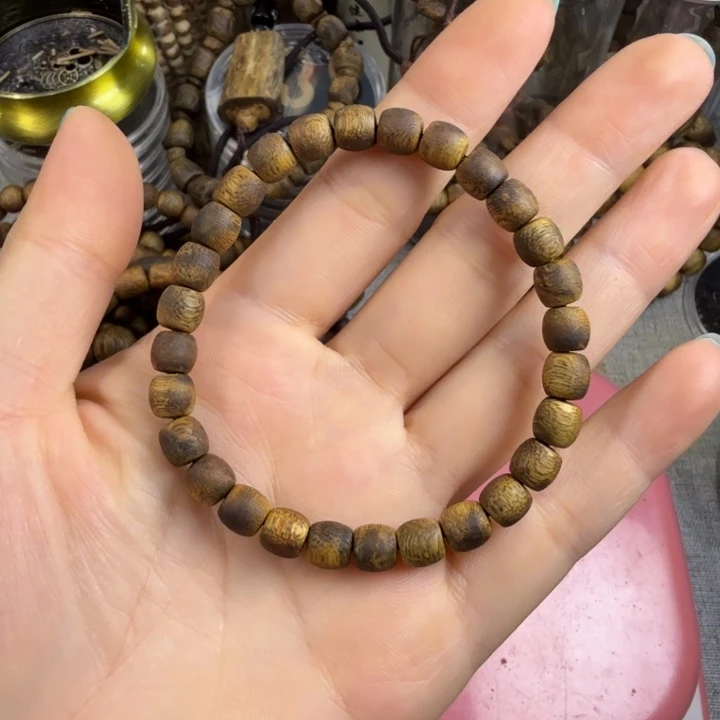 沉香沉香碎屑莺歌绿奇楠06鼓珠