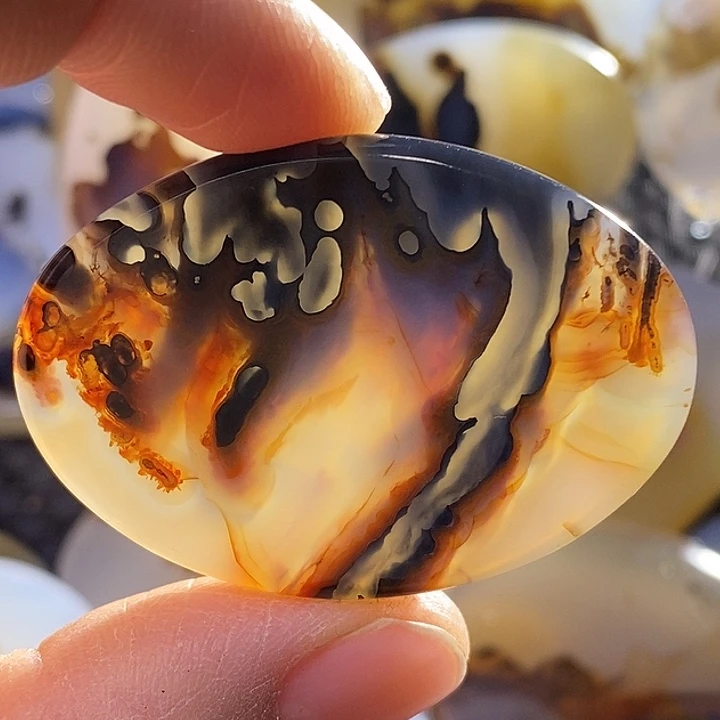 未镶嵌颈饰玛瑙/玉髓