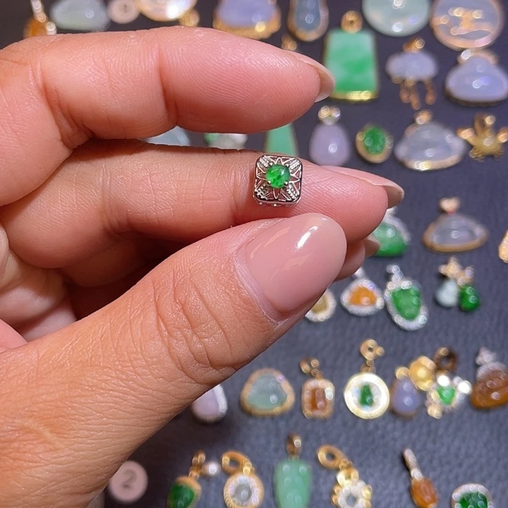 翡翠银S925镶嵌颈饰