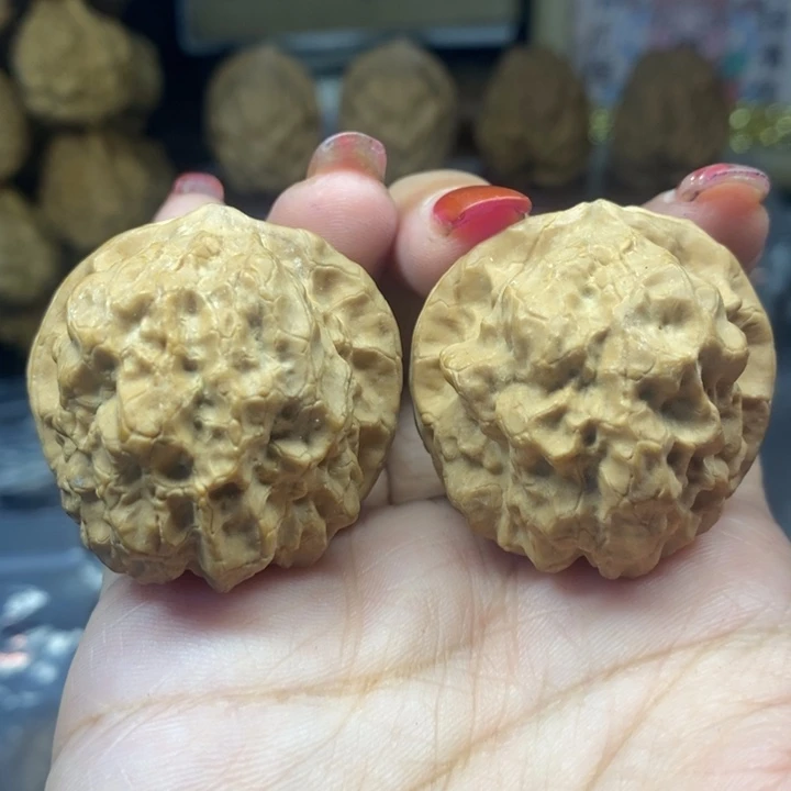 文玩核桃吊坠73包罗万象