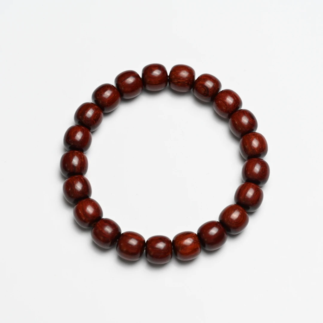 9.5*10 小叶紫檀手串 无胶膜油性92