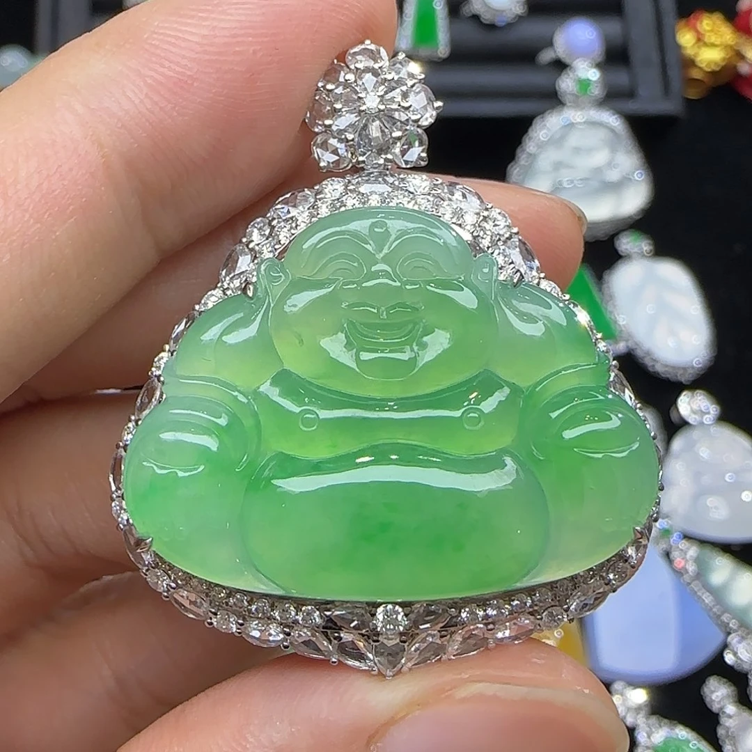 颈饰18K金镶嵌翡翠天然翡翠