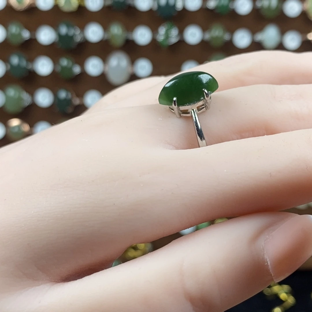 和田玉（碧玉）戒指合金