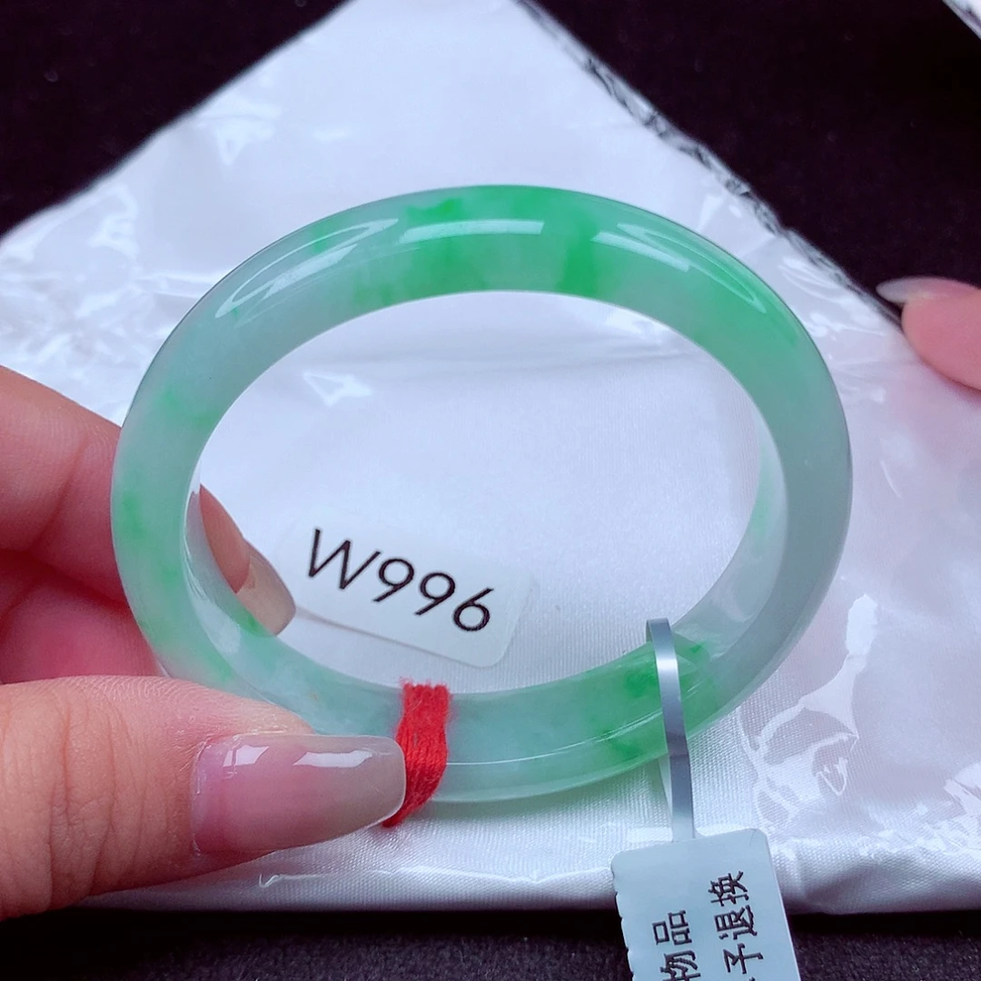 翡翠未镶嵌手镯天然缅甸翡翠A货贵妃