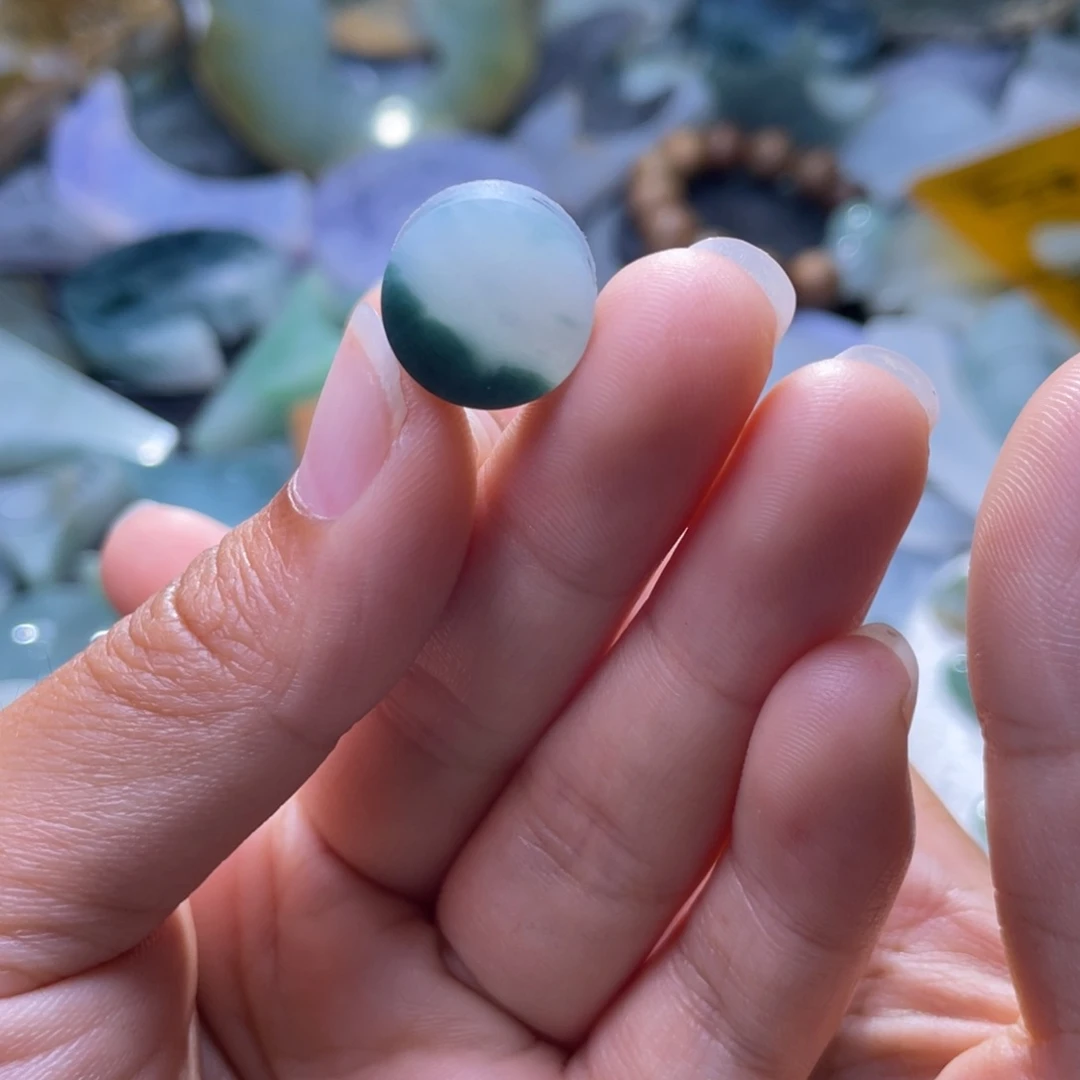 未镶嵌定制翡翠翡翠定制