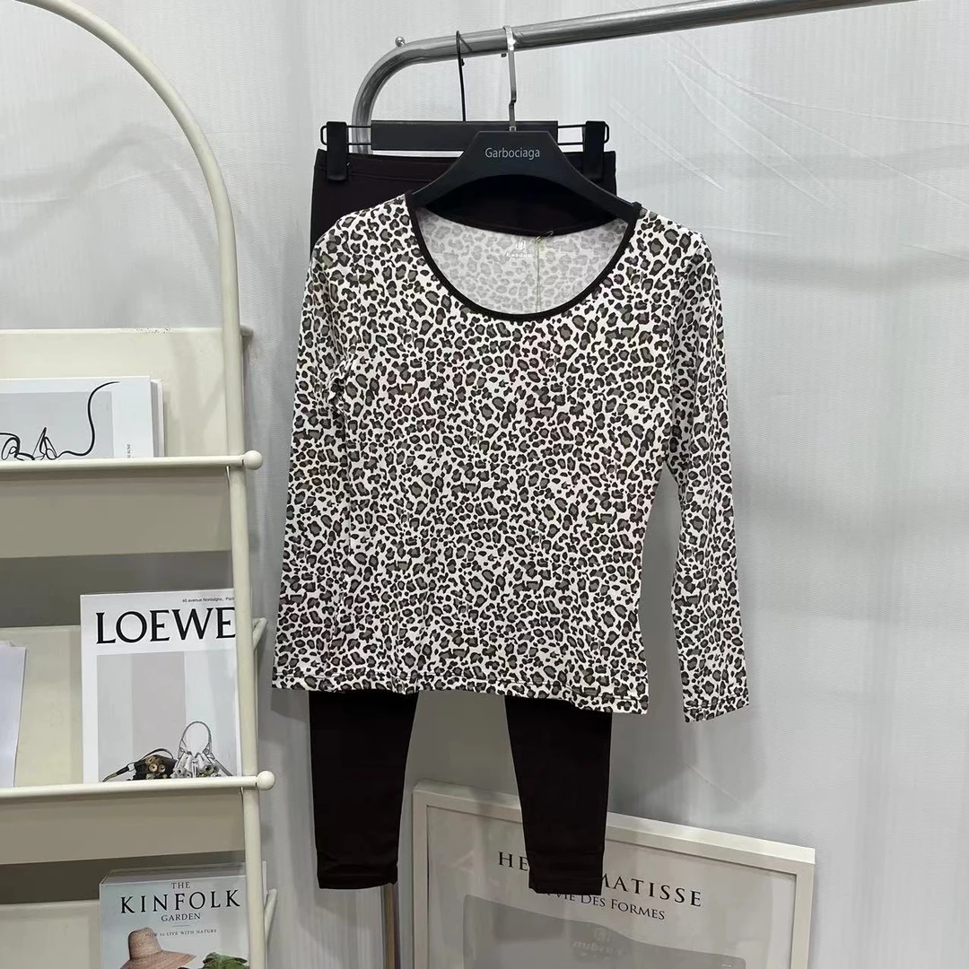 2698舒适保暖圆领豹纹保暖套装EC-28031A