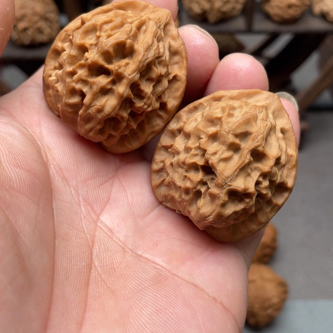 桃核吊坠37全品龙鳞