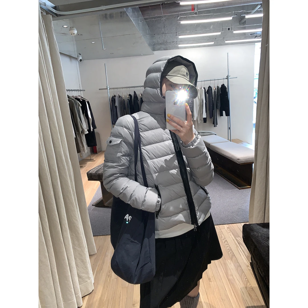 【HRG】浅灰色常规连帽长袖女轻便排骨薄款羽绒服254H4418#