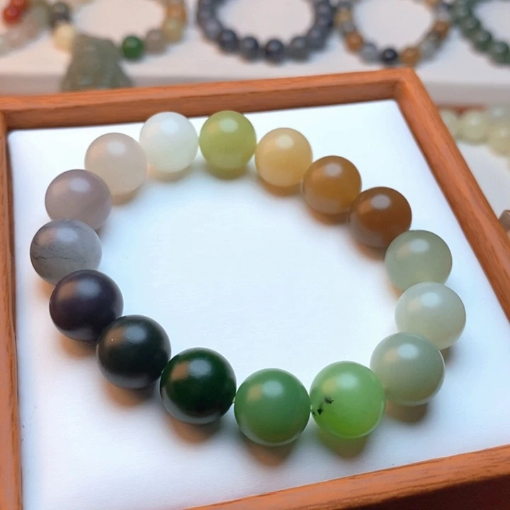 和田玉手链未镶嵌