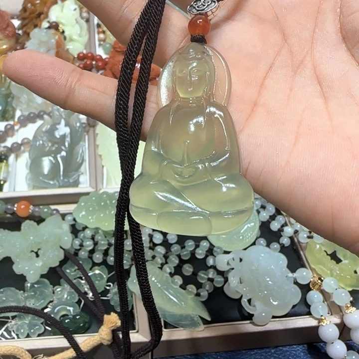 蛇纹石玉未镶嵌吊坠